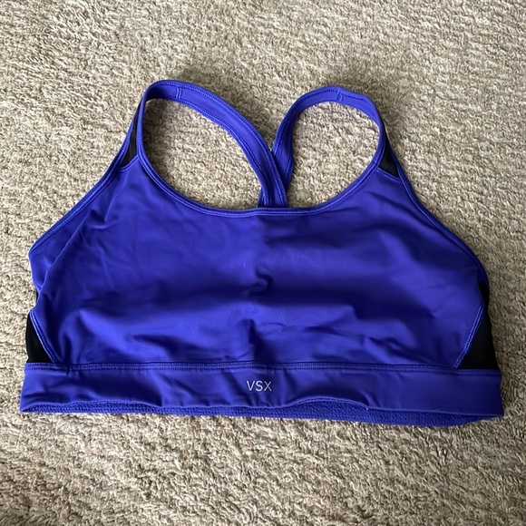 Victoria’s Secret Razorback Sports Bras - Picture 3 of 14